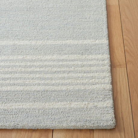 Safavieh Metro 6'-0" x 9'-0" Rug in Grey / Ivory
