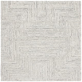 Safavieh Micro-Loop 5'-0" x 5'-0" Rug in Light Grey / Ivory