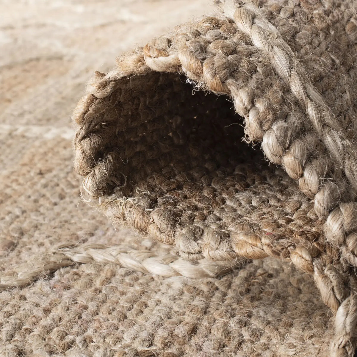 Safavieh Natural Fiber 4'-0" x 6'-0" Rug in Natural
