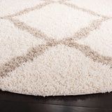 Safavieh Sgd-Dallas Shag 6'-0" x 6'-0" Rug in Ivory / Beige