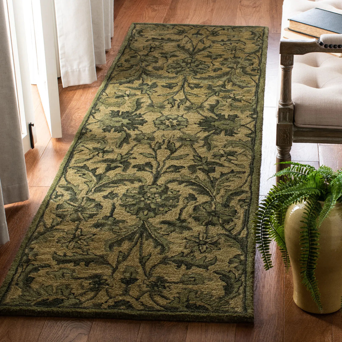 Safavieh Antiquity 2'-3" x 12'-0" Rug in Olive / Green
