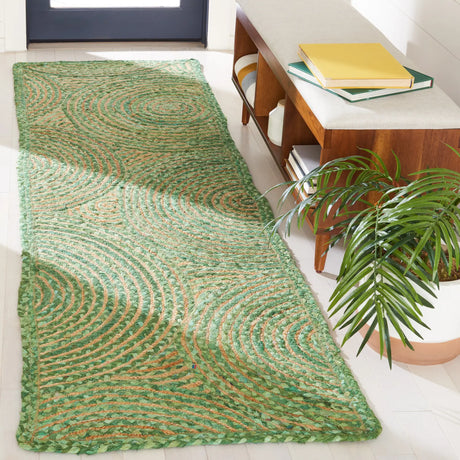 Safavieh Cape Cod 2'-3" x 8'-0" Rug in Green / Natural