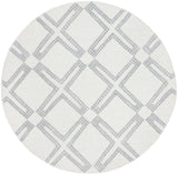 Safavieh Bellagio 5'-0" x 5'-0" Rug in Ivory / Silver