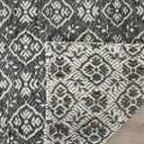 Safavieh Kilim 5'-0" x 8'-0" Rug in Ivory / Charcoal