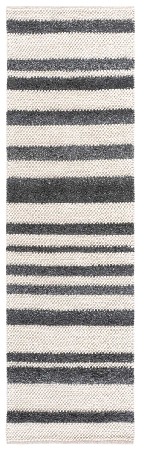 Safavieh Natura 2'-3" x 8'-0" Rug in Dark Grey / Ivory