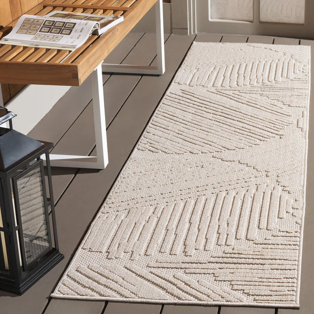 Safavieh Global 2'-2" x 8'-0" Rug in Light Beige / Ivory