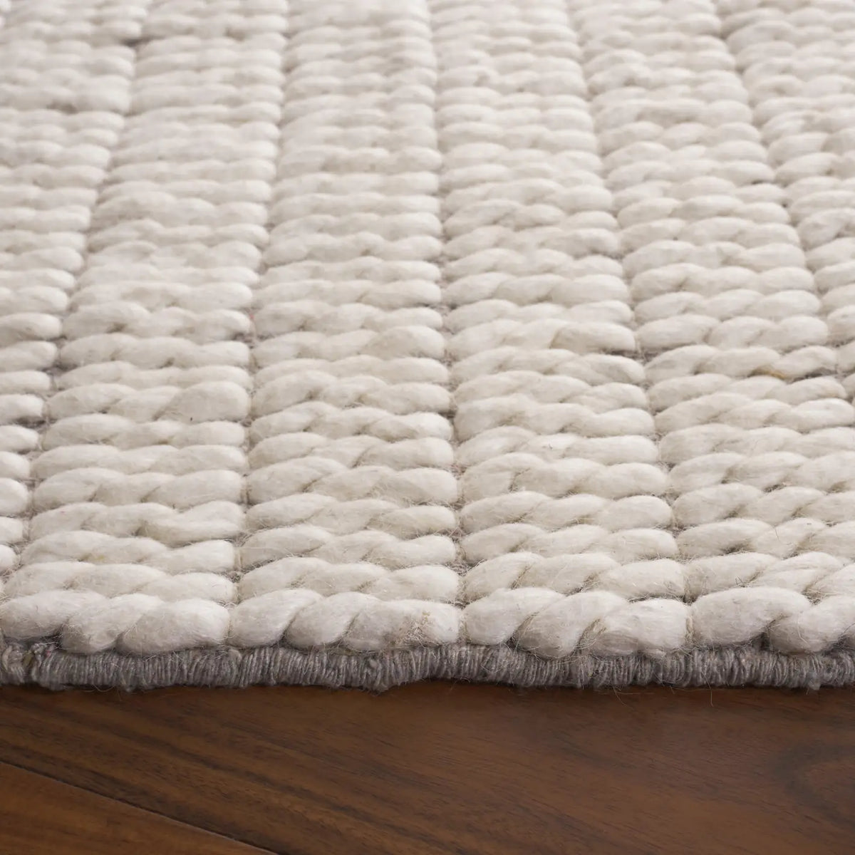 Safavieh Natura 6'-0" x 6'-0" Rug in Ivory
