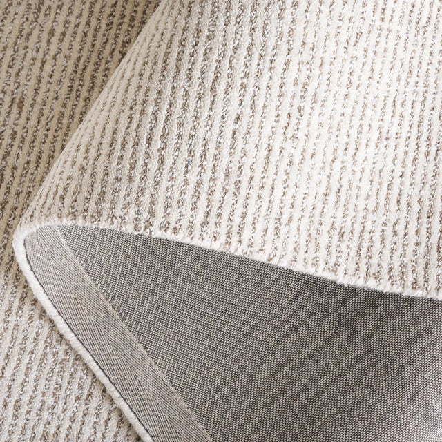 Safavieh Abstract 4'-0" x 6'-0" Rug in Ivory / Taupe