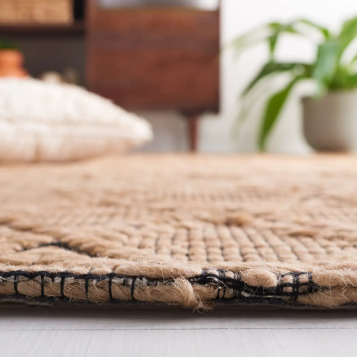 Safavieh Natural Fiber 4'-0" x 6'-0" Rug in Natural