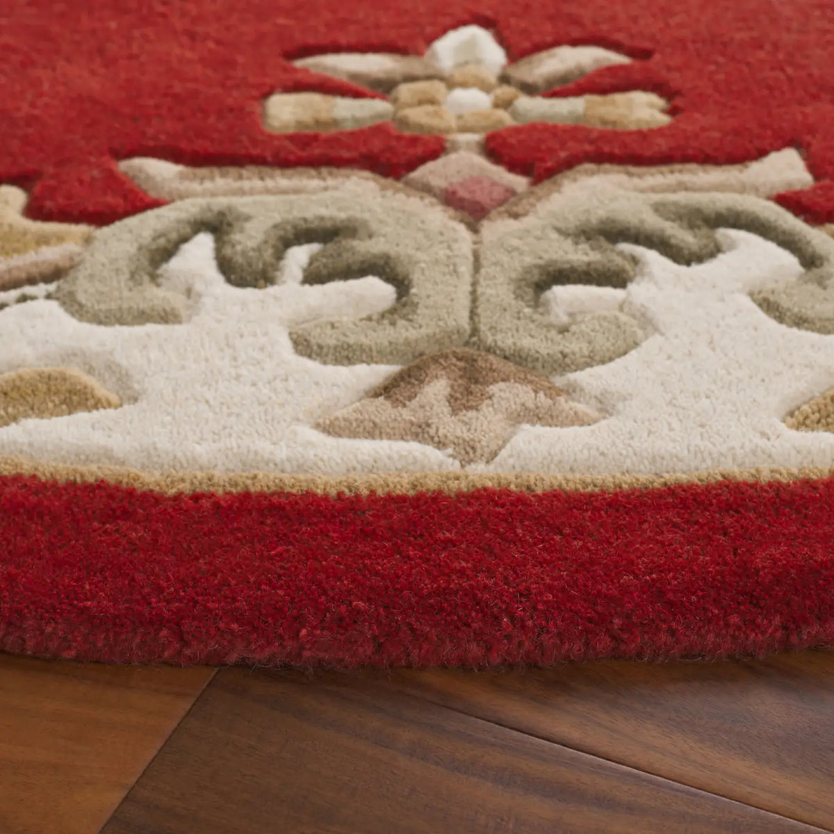 Safavieh Aubusson 6'-0" x 6'-0" Rug in Rust / Ivory