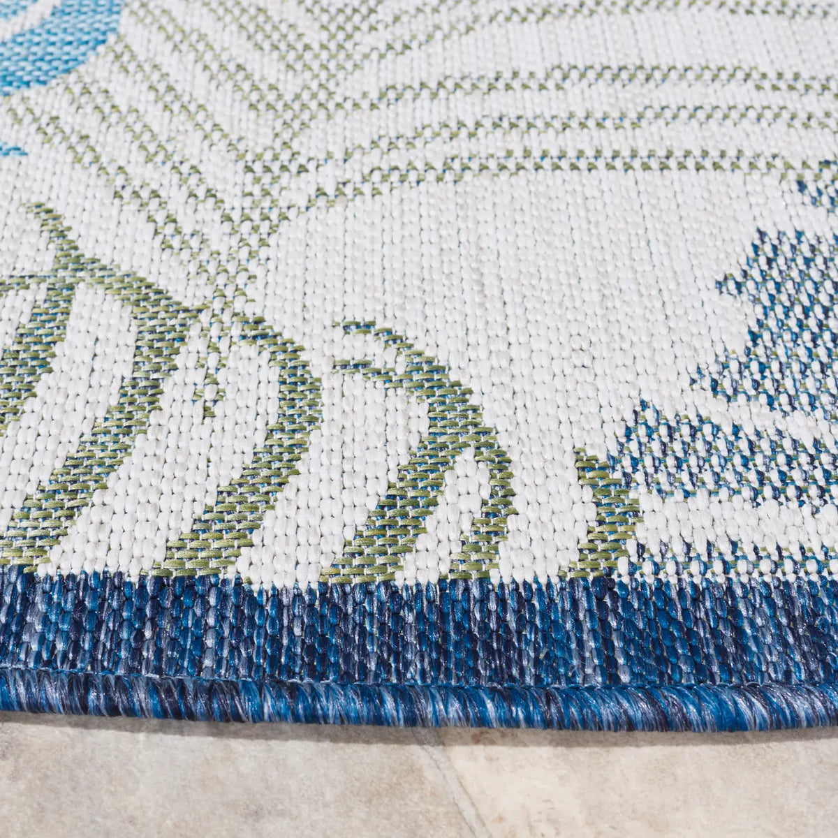 Safavieh Courtyard 6'-7" x 6'-7" Rug in Beige / Green Blue
