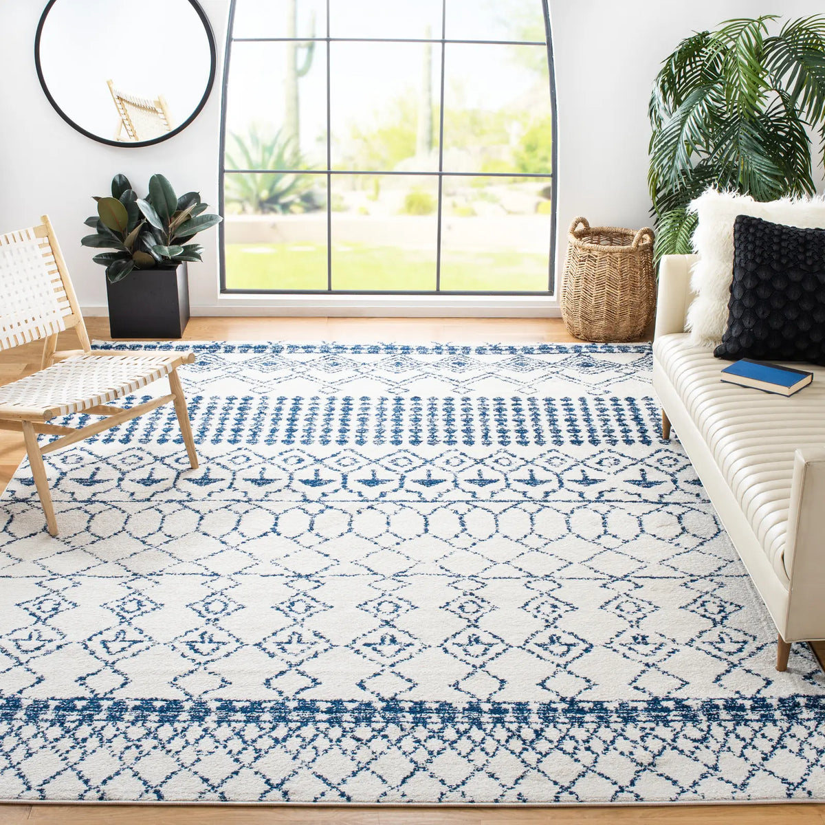 Safavieh Tulum 10'-0" x 13'-0" Rug in Ivory / Navy