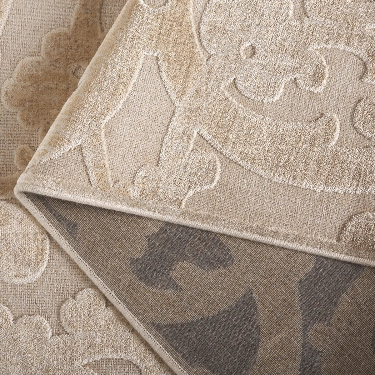 Safavieh Paradise 5'-3" x 7'-6" Rug in Stone / Cream