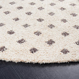 Safavieh Classic Vintage 6'-0" x 6'-0" Rug in Natural / Ivory