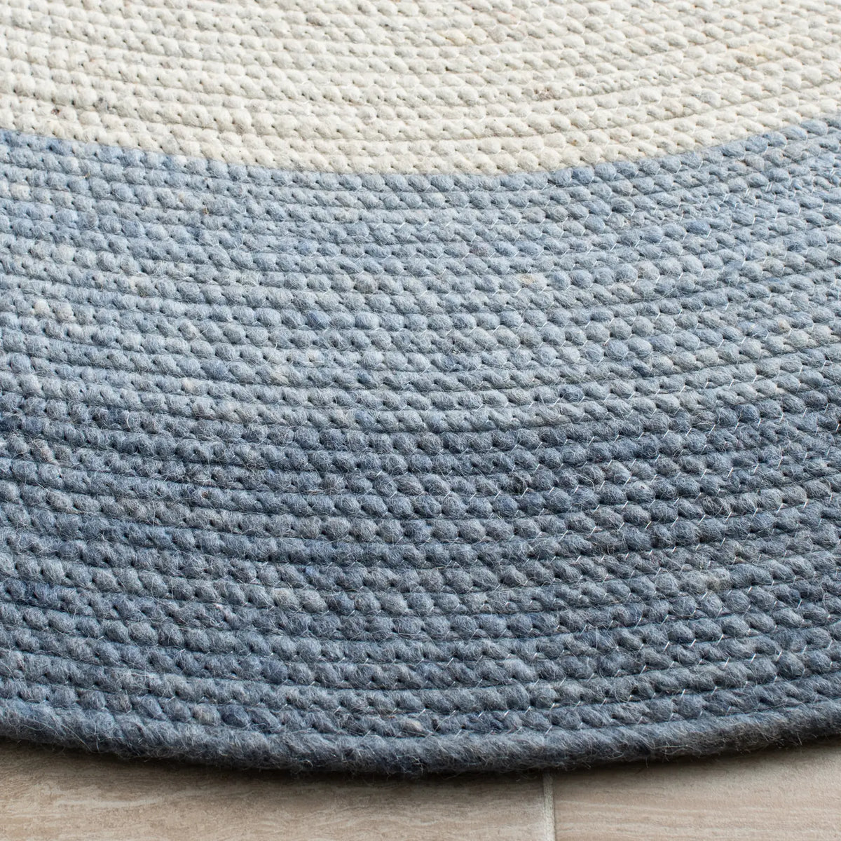 Safavieh Braided 5'-0" x 7'-0" Rug in Ivory / Blue
