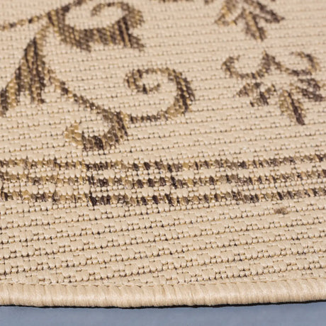 Safavieh Courtyard 5'-3" x 5'-3" Rug in Natural / Brown