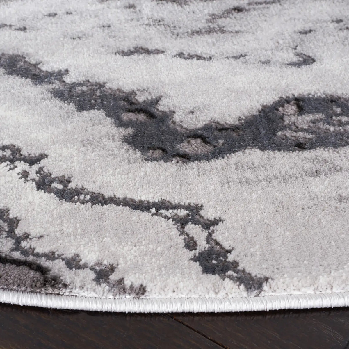 Safavieh Craft 6'-7" x 6'-7" Rug in Grey / Dark Grey