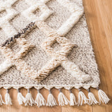 Safavieh Casablanca 5'-0" x 8'-0" Rug in Beige
