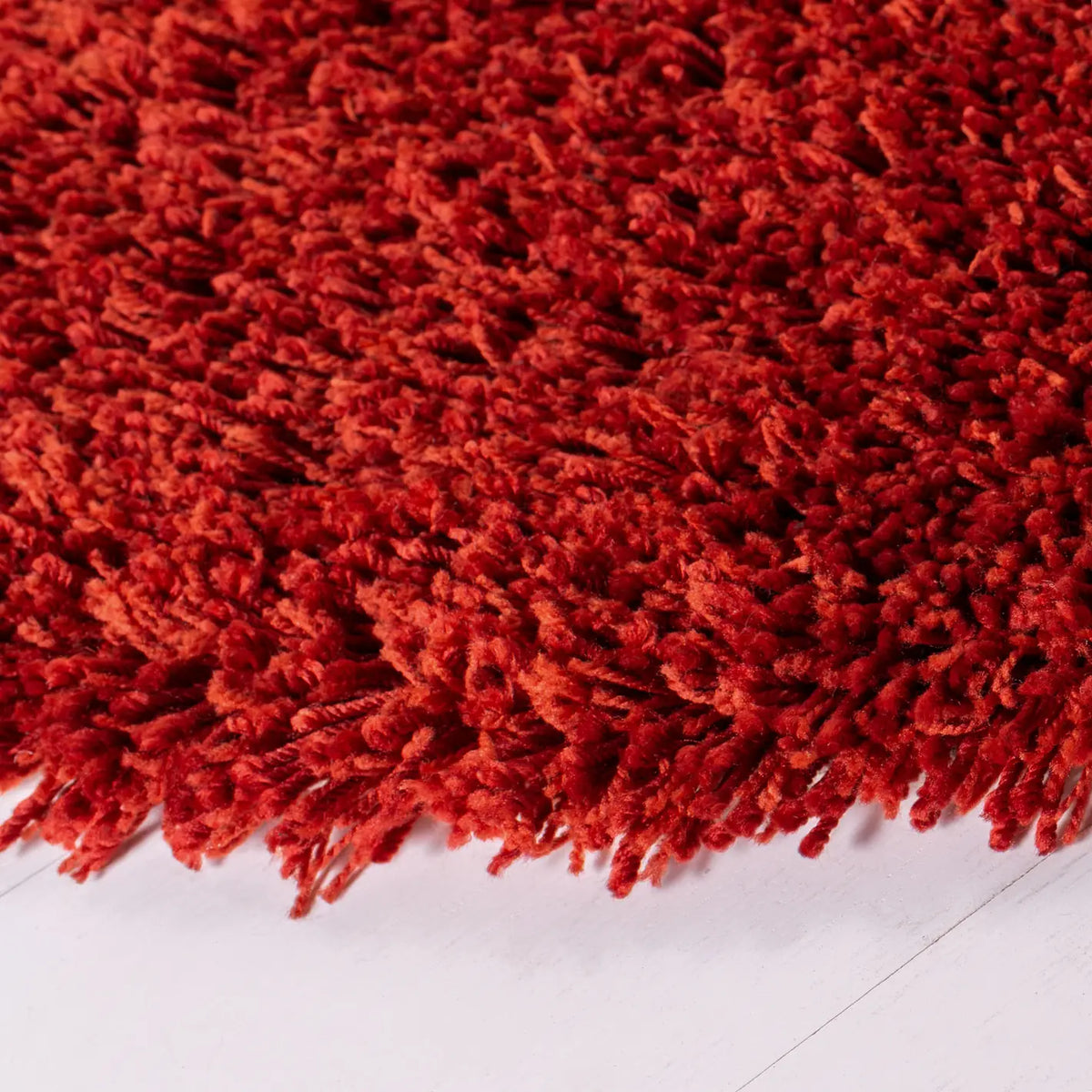 Safavieh Shag 6'-0" x 6'-0" Rug in Rust