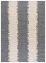 Safavieh Courtyard 6'-7" x 9'-6" Rug in Beige / Anthracite