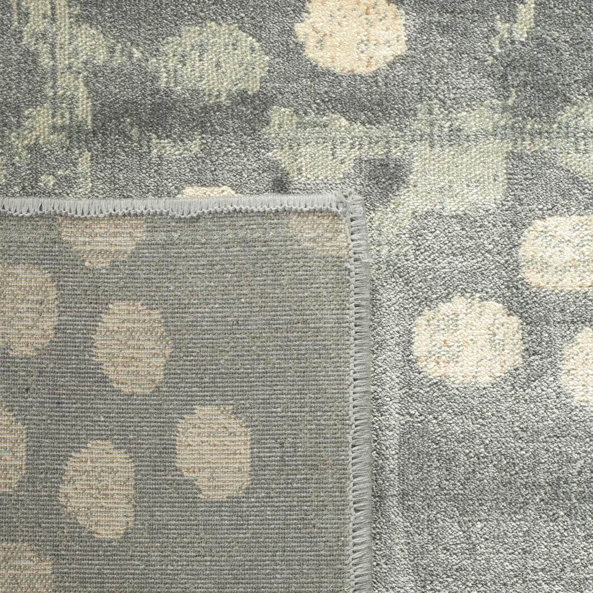 Safavieh Constellation Vintage 4'-0" x 5'-7" Rug in Grey / Multi