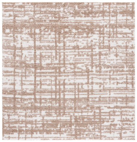 Safavieh Rumi Shag 6'-7" x 6'-7" Rug in Beige / Ivory