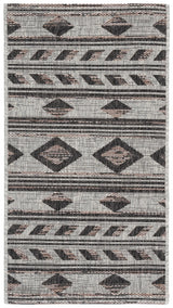 Safavieh Courtyard 2'-0" x 3'-7" Rug in Grey / Black