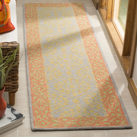 Safavieh Suzani 2'-3" x 8'-0" Rug in Orange / Silver
