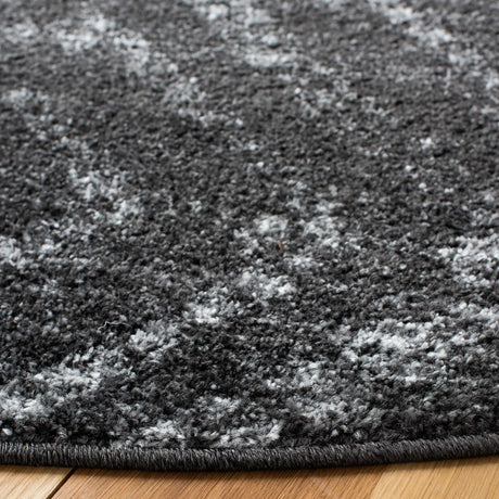 Safavieh Adirondack 6'-0" x 6'-0" Rug in Dark Grey / Grey