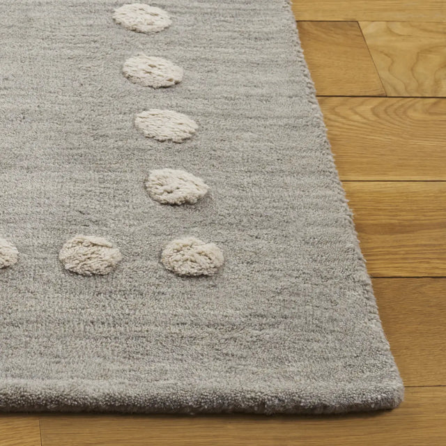 Safavieh Safavieh Kids 5'-0" x 8'-0" Rug in Grey