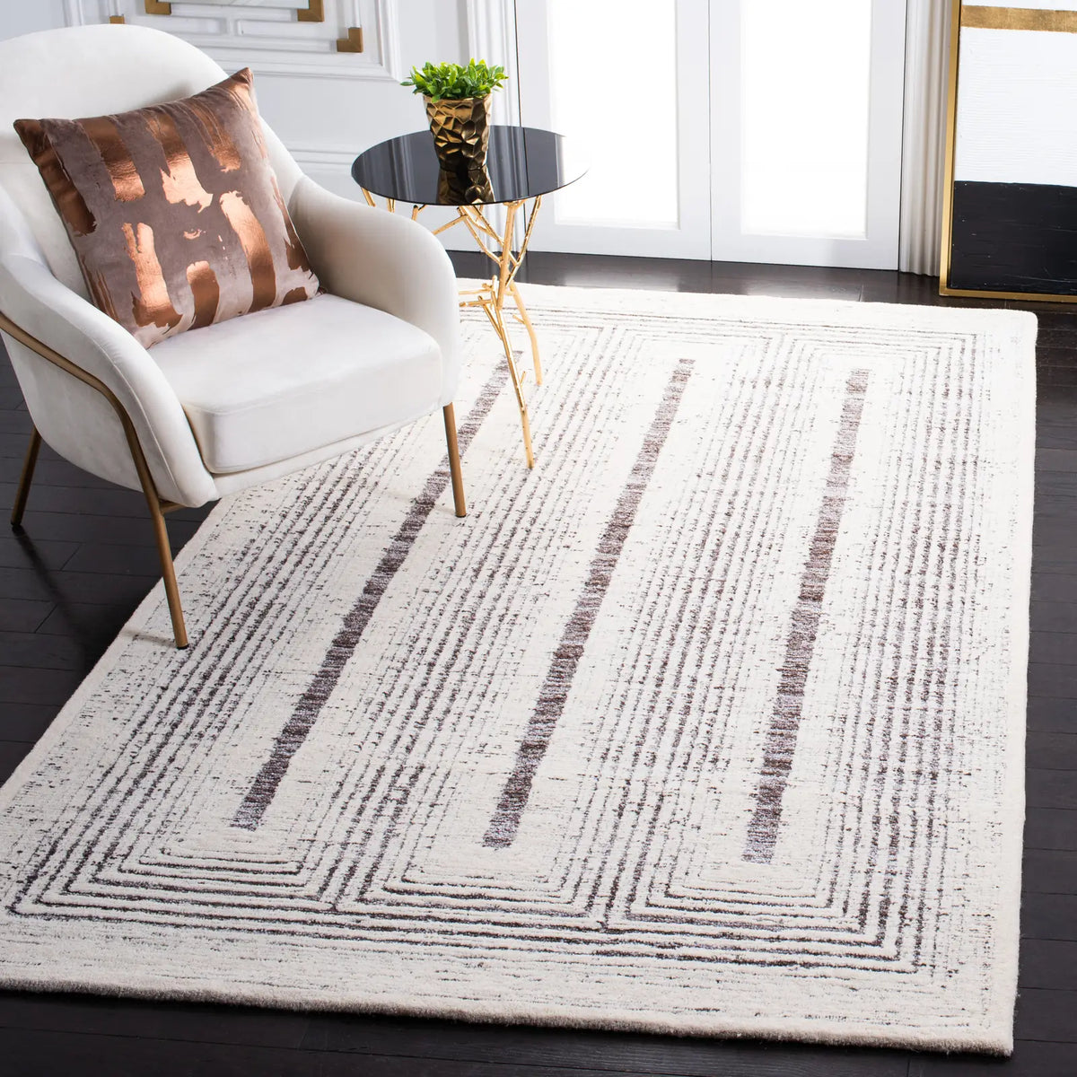 Safavieh Metro 4'-0" x 6'-0" Rug in Grey / Ivory