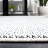 Safavieh River 4'-0" x 6'-0" Rug in Grey / Ivory