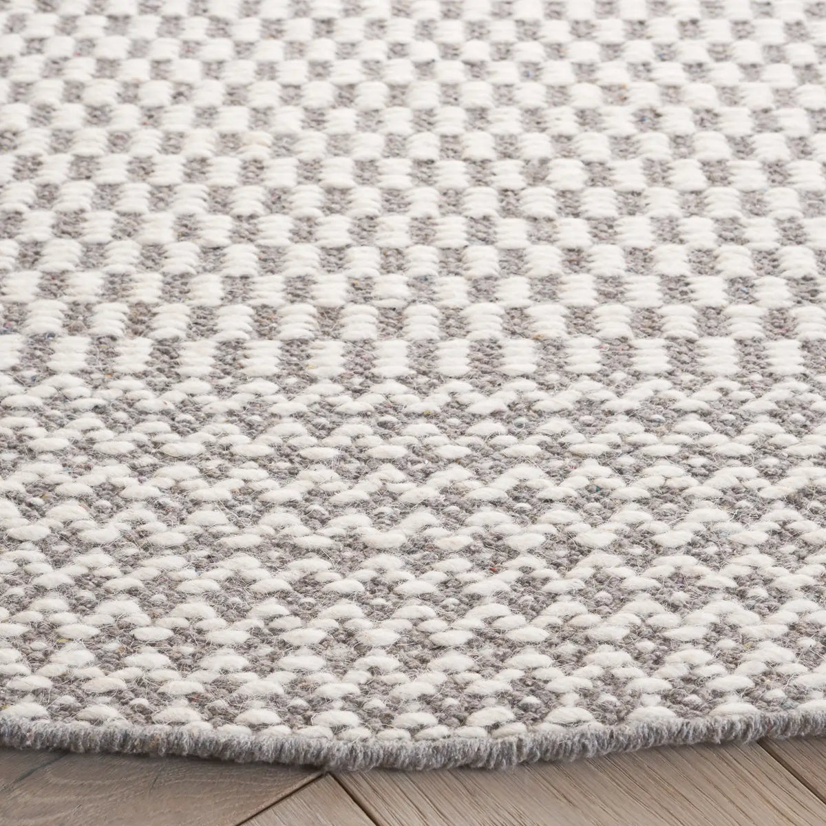 Safavieh Vermont 6'-0" x 6'-0" Rug in Grey / Ivory