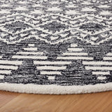 Safavieh Metro 6'-0" x 6'-0" Rug in Black / Ivory