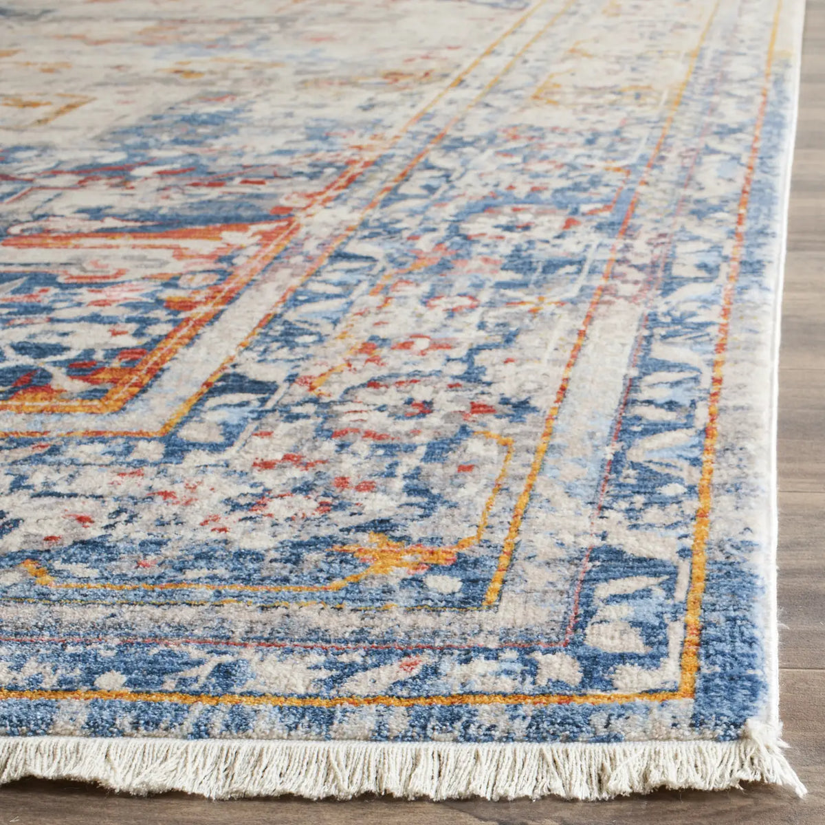 Safavieh Vintage Persian 6'-0" x 9'-0" Rug in Blue / Multi