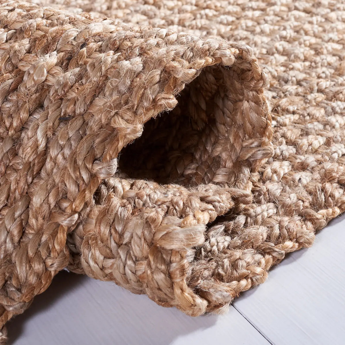 Safavieh Natural Fiber 4'-0" x 6'-0" Rug in Natural