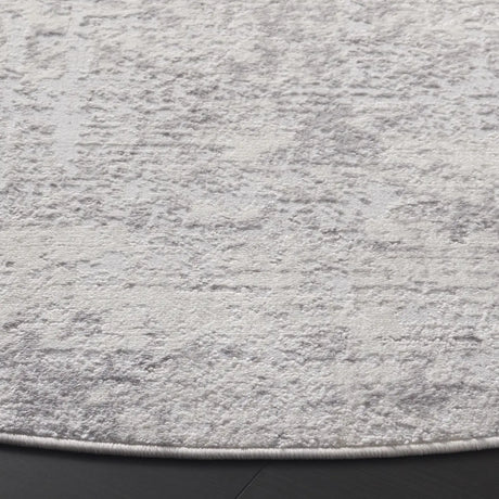 Safavieh Amelia 700 5'-3" x 5'-3" Rug in Ivory / Light Grey