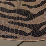 Safavieh Courtyard 6'-7" x 6'-7" Rug in Gold / Natural
