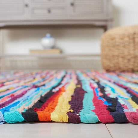 Safavieh Rag Rug 4'-0" x 6'-0" Rug in Multi