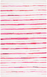 Safavieh Montauk 4'-0" x 6'-0" Rug in Red / Ivory