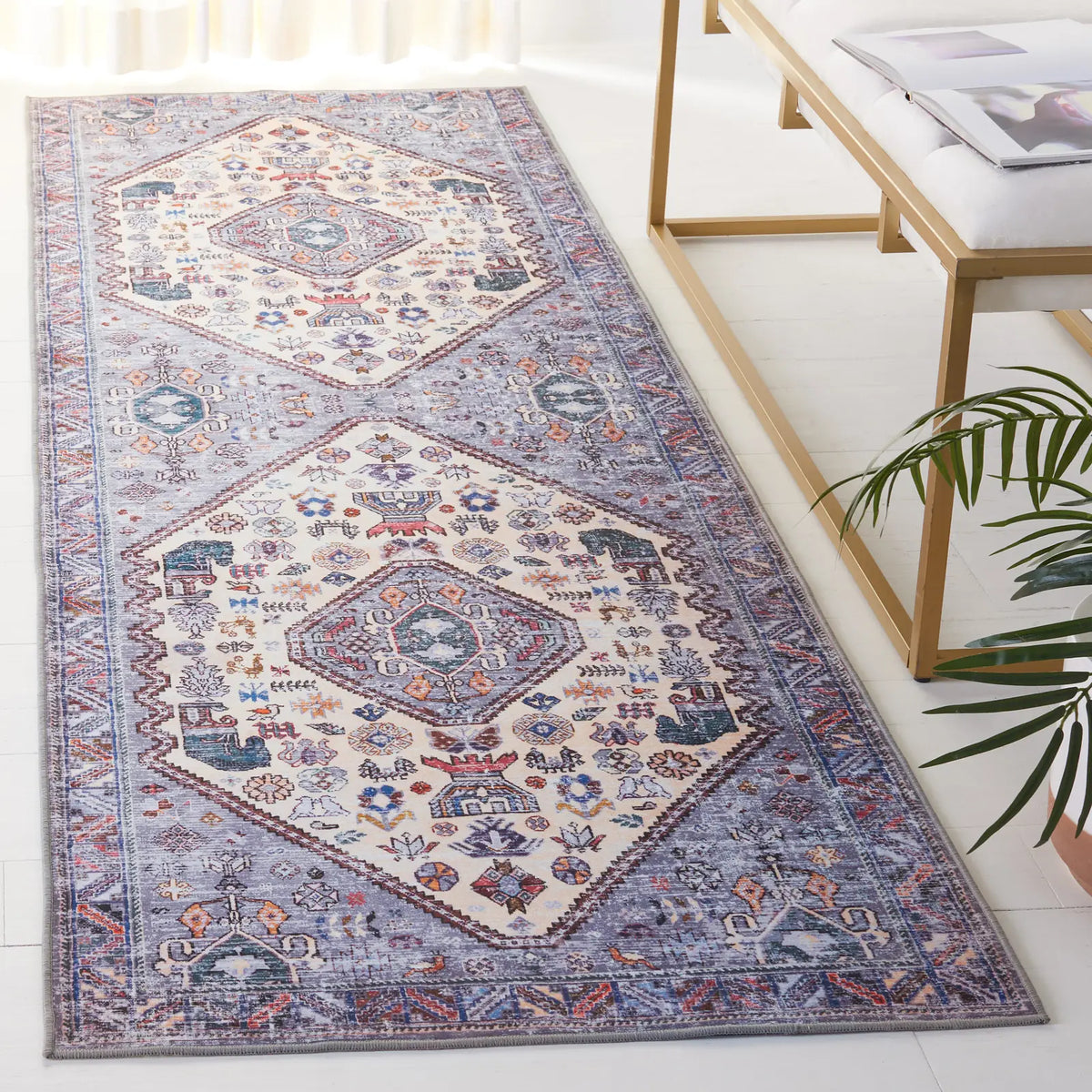 Safavieh Tucson 2'-6" x 8'-0" Rug in Beige / Grey