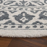 Safavieh Ebony 6'-0" x 6'-0" Rug in Ivory / Grey