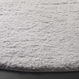 Safavieh Rumi Shag 6'-7" x 6'-7" Rug in Ivory