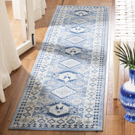 Safavieh Kazak 100 2'-0" x 8'-0" Rug in Blue / Creme