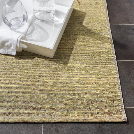 Safavieh Barbados 500 4'-0" x 6'-0" Rug in Gold / Blue