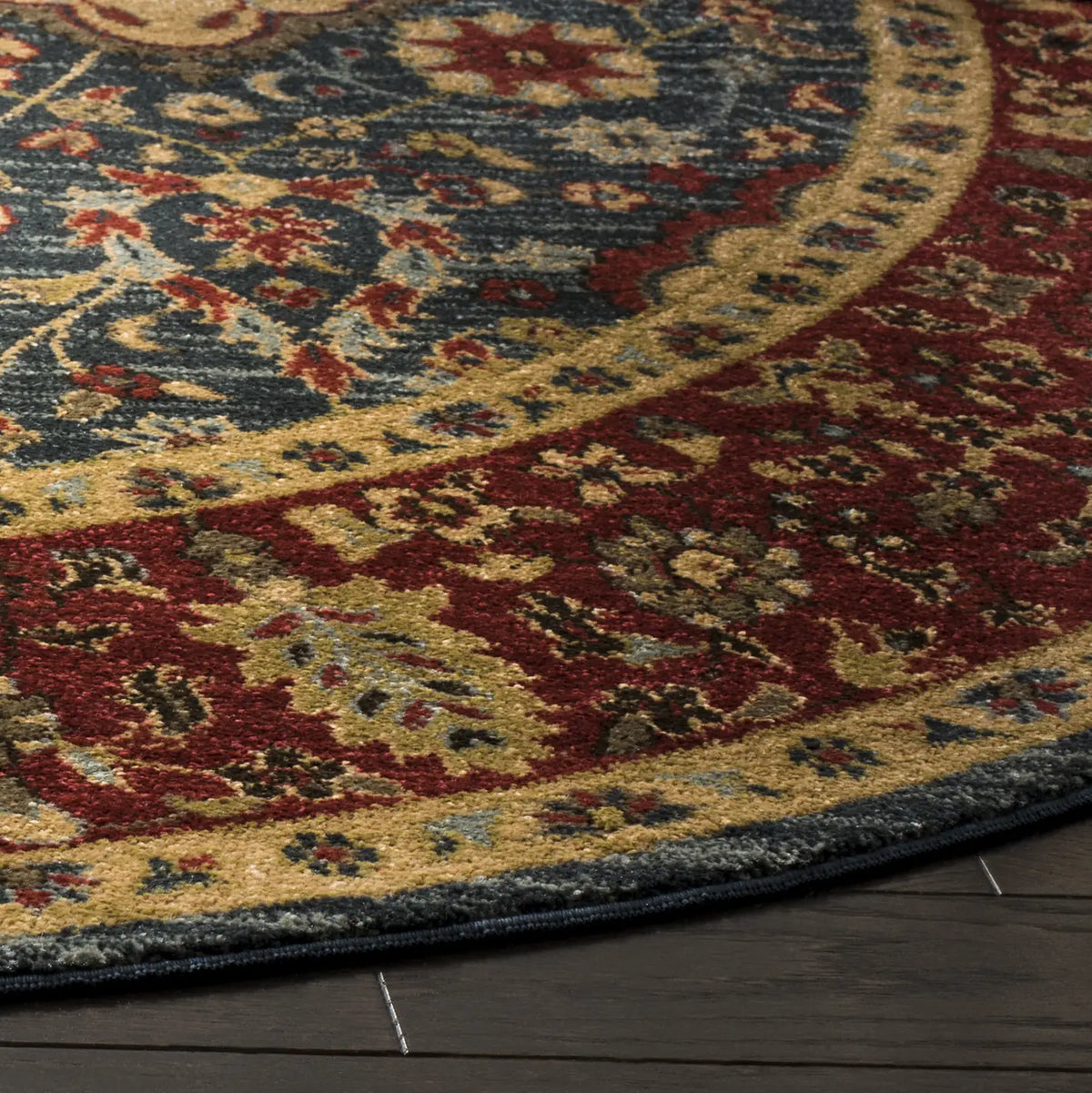 Safavieh Mahal 5'-1" x 5'-1" Rug in Navy / Red