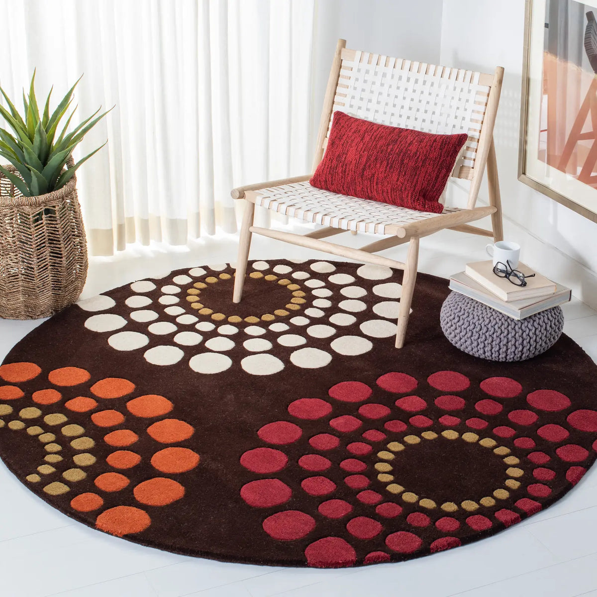 Safavieh Soho 6'-0" x 6'-0" Rug in Brown / Multi