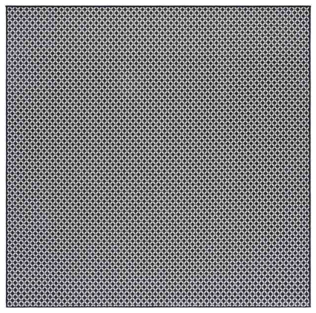 Safavieh Terrace 800 6'-7" x 6'-7" Rug in Black / White