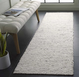 Safavieh Mirage 2'-3" x 8'-0" Rug in Light Grey / Black