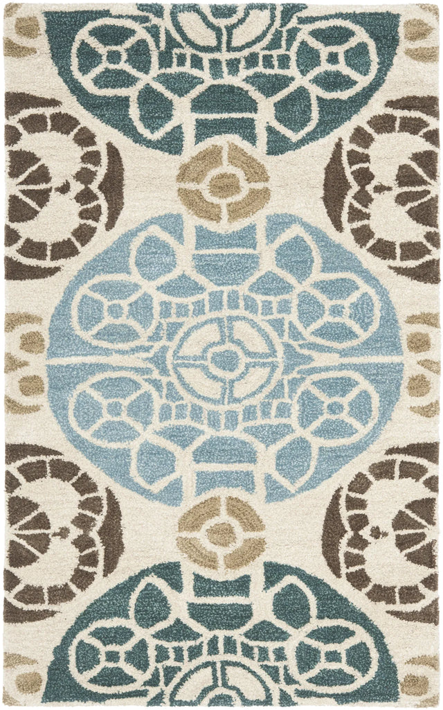 Safavieh Wyndham 2'-0" x 3'-0" Rug in Beige / Blue